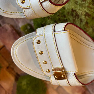 LOUIS VUITTON Suhali White Leather Studded Heels SZ38(8US)