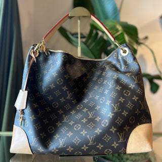 LOUIS VUITTON Berri MM Brown Monogram Canvas Shoulder Bag
