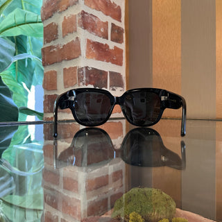 GUCCI GG142SAN Black Acetate Square Sunnies
