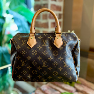 LOUIS VUITTON Speedy Bandouliere 25 Monogram