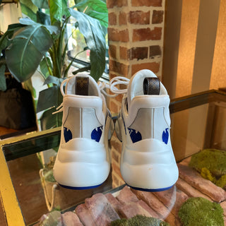 LOUIS VUITTON LV Archlight White and Blue Velour and Leather Sneaker SZ 38