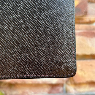 LOUIS VUITTON Brazza Taiga Leather Wallets w/ Intials