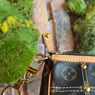 LOUIS VUITTON Riveting Pochette Monogram Canvas Limited Edition Shoulder Bag