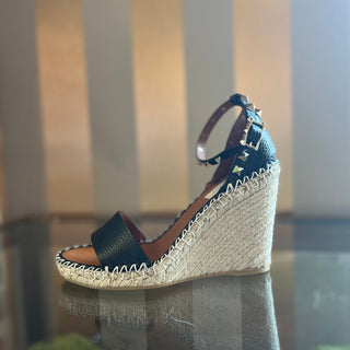 VALENTINO Black Leather Rockstud Espadrilles Wedges SZ 37 (US 7)