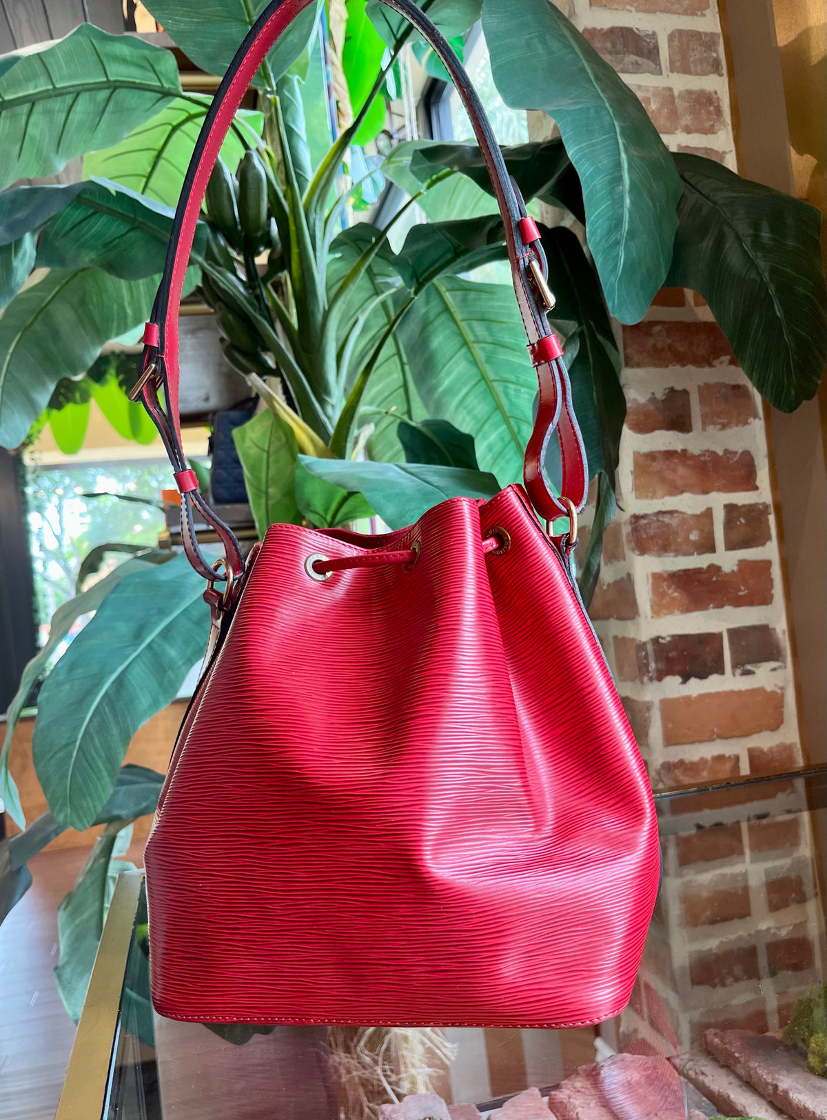 LOUIS VUITTON RED Epi Leather Noe Bucket Bag