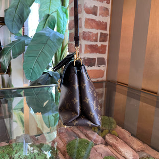 LOUIS VUITTON One Handle Flap MM Black Monogram Canvas Leather Bag