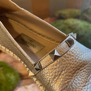 VALENTINO Metallic Gold Leather Rockstud Espadrilles Flats SZ 38 (US 8)