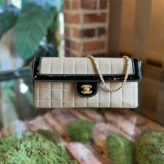 CHANEL East West Chocolate Bar Flap Beige Lambskin Patent Shoulder Bag
