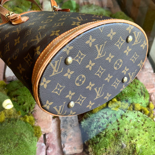 LOUIS VUITTON Petit Bucket Monogram Canvas Vintage Bucket Bag