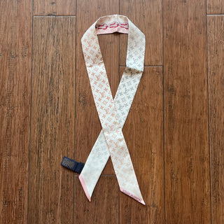 LOUIS VUITTON Monogram Rising Confidential BB Silk Bandeau Scarf
