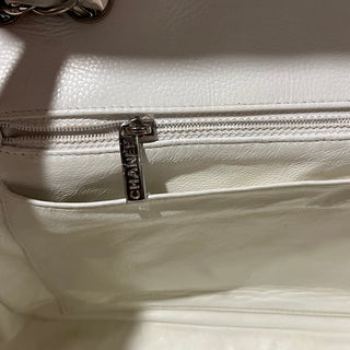 CHANEL Jumbo White Caviar Leather Single Flap Shoulder Bag