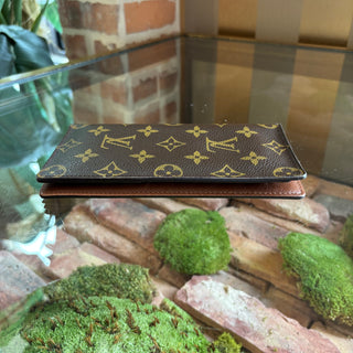 LOUIS VUITTON Monogram Checkbook Cover Wallet