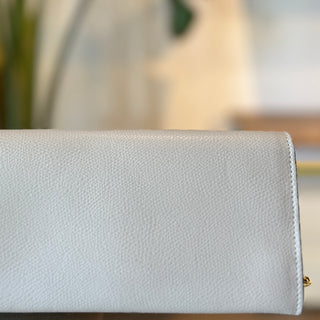 FENDI Vitello Cruise F is Fendi Continental Envelope Wallet on Chain