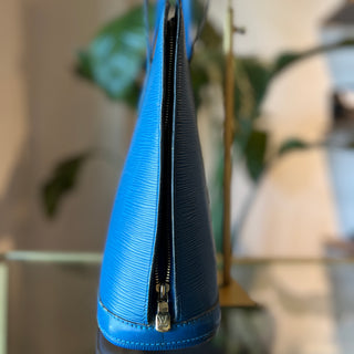 LOUIS VUITTON Lussac Shoulder Bag in Toledo Blue Epi Leather