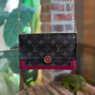 LOUIS VUITTON Flore Wallet Fuchsia Monogram Chain Crossbody
