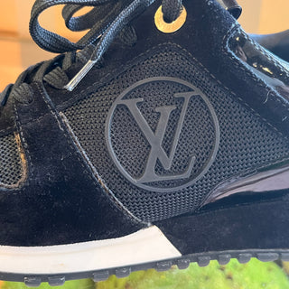 LOUIS VUITTON Run Away Monogram Coated Canvas Sneakers SZ 37 (US 7)