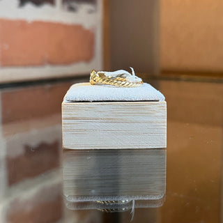 DAVID YURMAN Petite Buckle 18K Yellow Gold with Diamonds Ring