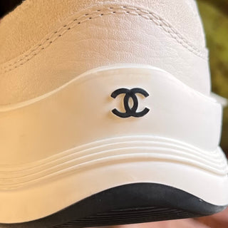 CHANEL White/Black CC Trainer Sneakers SZ 39 (US 9)