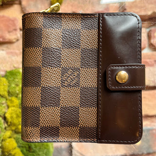 LOUIS VUITTON Damier Ebene Compact Zip Bifold Wallet