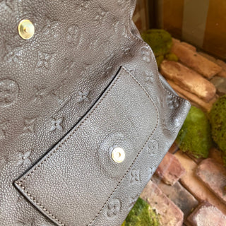 LOUIS VUITTON Petillante Empriente Brown Leather Clutch