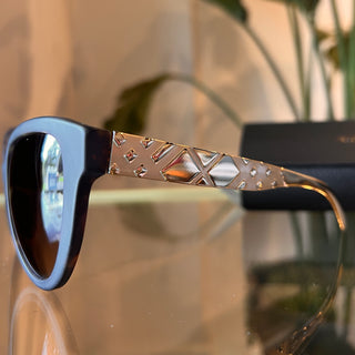 BURBERRY BE4220 Cat-Eye Sunglasses