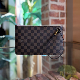 LOUIS VUITTON Neverfull Pochette Damier Ebene Canvas Pouch