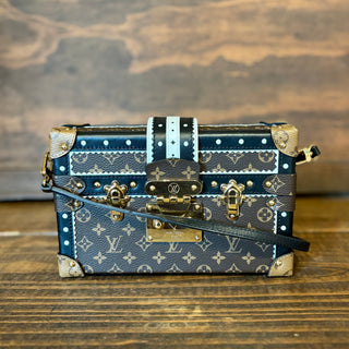 LOUIS VUITTON Monogram Brogue Petite Malle