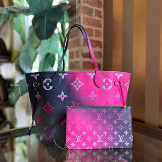LOUIS VUITTON Neverfull MM Monogram Giant Spring in the City Tote