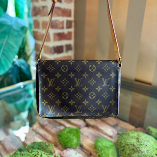 LOUIS VUITTON Musette Tango Shoulder Bag