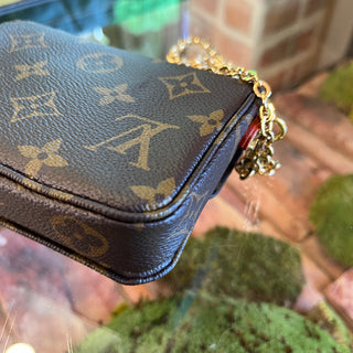 LOUIS VUITTON Metis Micro Monogram Shoulder Bag