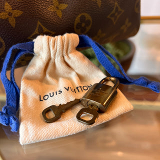 LOUIS VUITTON Vintage Monogram Speedy 25