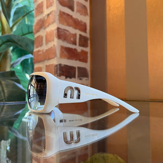 MIU MIU SMU03F White Oversized Shield Acetate Sunglasses