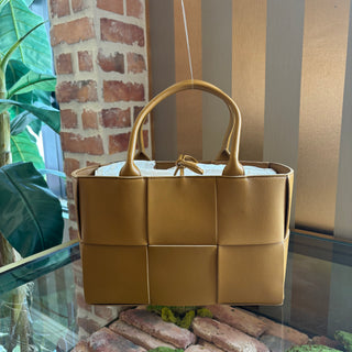 BOTTEGA VENETA Brown Circo Tote