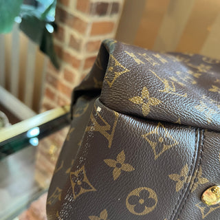 LOUIS VUITTON Artsy Monogram Hobo