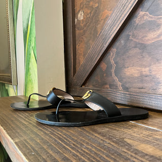 GUCCI Black Calfskin GG Marmont Thong Sandals SZ40.5(10.5US)