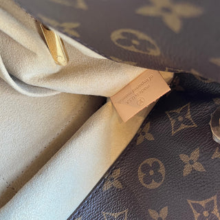 LOUIS VUITTON Artsy Brown Monogram Canvas Hobo Bag