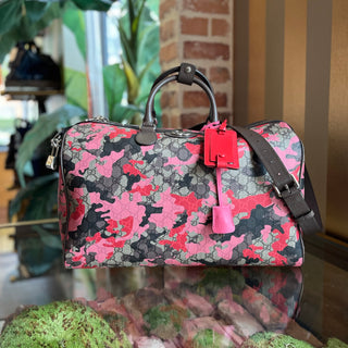 GUCCI Medium Savoy GG Supreme Monogram Camouflage Duffle Bag