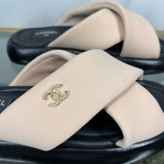 CHANEL CC Fabric Pink Mules Sandals SZ 41  DIA291