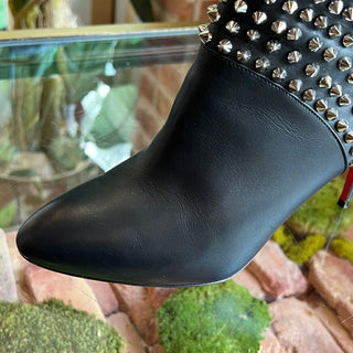 CHRISTIAN LOUBOUTIN Hongroise 85 Black Calfskin Spiked Ankle Boots SZ37.5(7.5US)