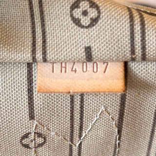 LOUIS VUITTON Monogram Neverfull PM
