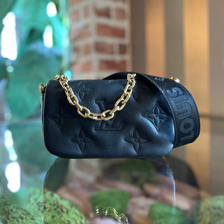 LOUIS VUITTON Wallet On Strap Black Bubblegram Quilted Calfskin Leather Crossbody