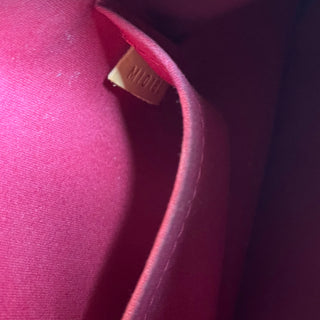 LOUIS VUITTON Alma BB Pomme D'Amour Vernis Top Handle Bag