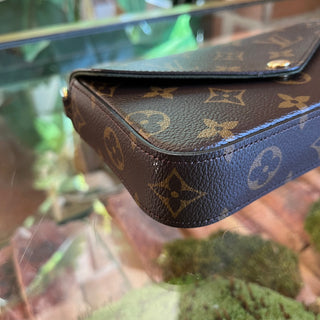 LOUIS VUITTON Felicie Strap and Go Monogram Shoulder Bag