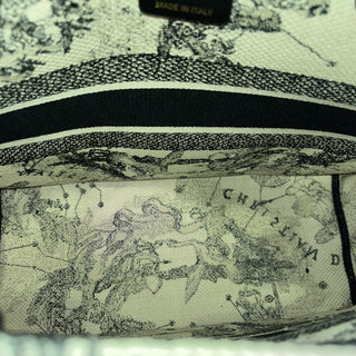 DIOR Book Tote White Black Dior Zodiac Embroidery Tote