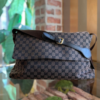 GUCCI Brown GG Canvas Messenger Bag