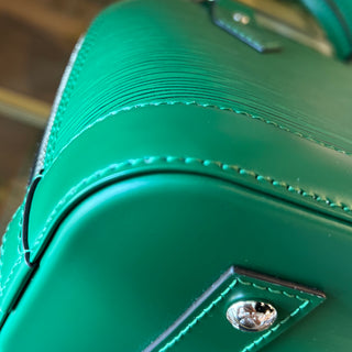 LOUIS VUITTON Epi Alma BB