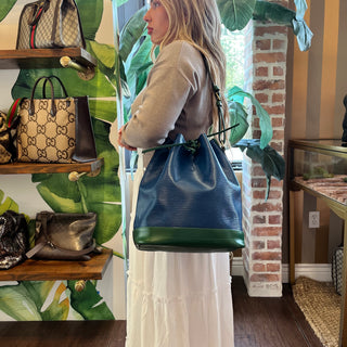 LOUIS VUITTON Noe Green Blue Epi Leather Vintage Bucket Bag