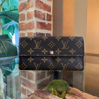 LOUIS VUITTON Sarah LV Monogram Brown Coated Canvas  Wallet