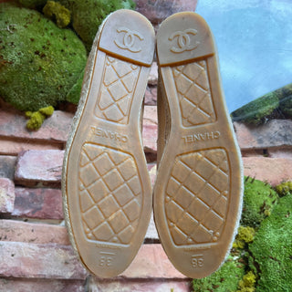 CHANEL Beige Leather CC Espadrilles SZ 38 (US 8)