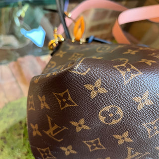 LOUIS VUITTON Beaubourg Mini Monogram Hobo